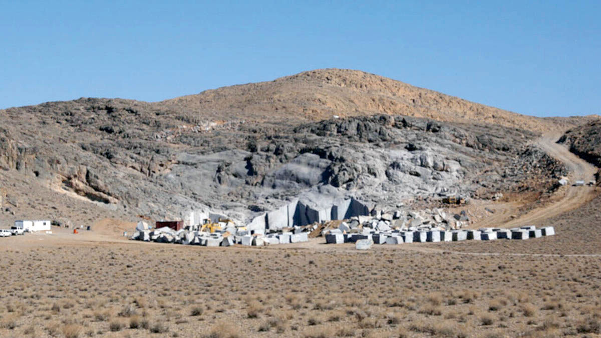 ۳۰ معدن چهارکوه علویجه از محیط زیست مجوز ندارند