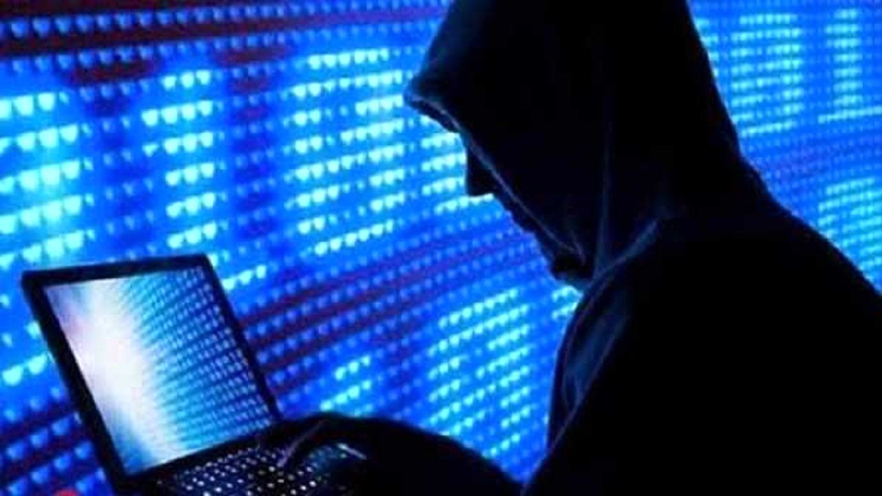 هک کردن چه جرمی دارد؟