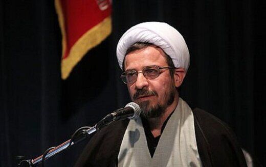 واکنش فرزند آیت الله مصباح یزدی به ادعای احمد توکلی در مورد غسال پدرش

