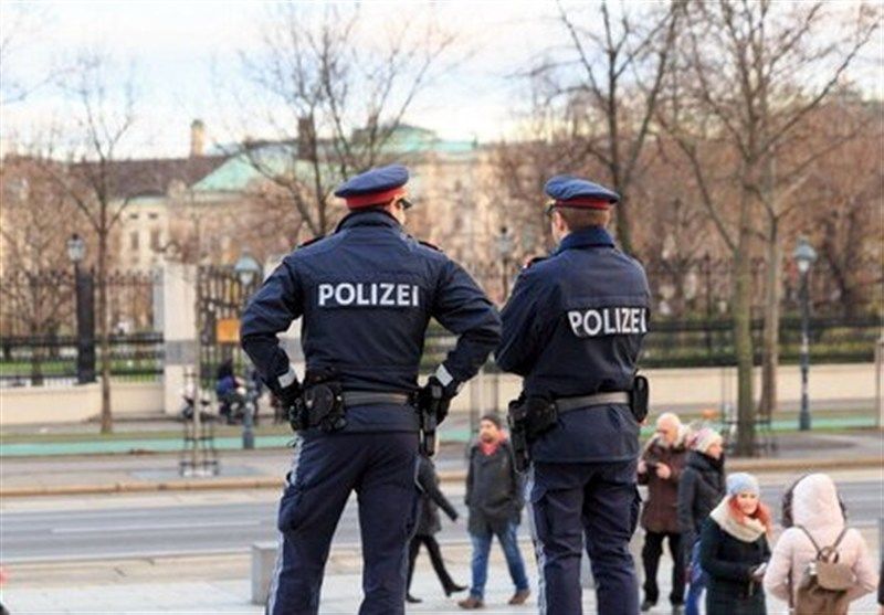 اقدام جنجالی این کشور اروپایی علیه حجاب دختران در مدارس