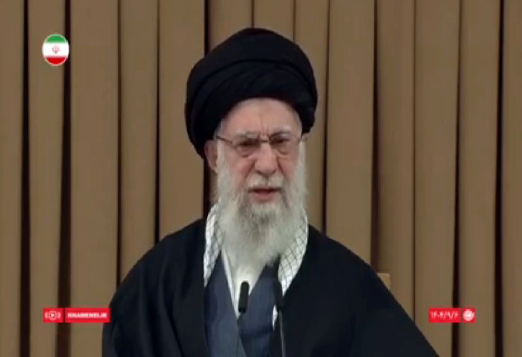 رهبر انقلاب: عنصر مقاومت در ایران پایه‌گذاری شده و روییده، گسترش پیدا کرده است + فیلم