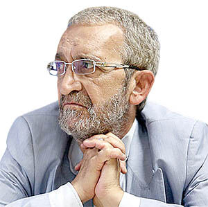 گفت‌وگو  را از خود  شروع کنیم