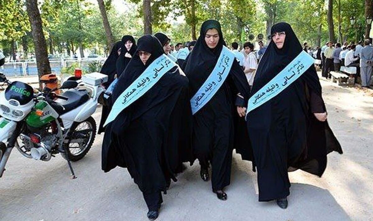 نماینده مجلس: می‌بینید که خیلی زود برهنگی و نیمه‌برهنگی در جامعه جمع می‌شود