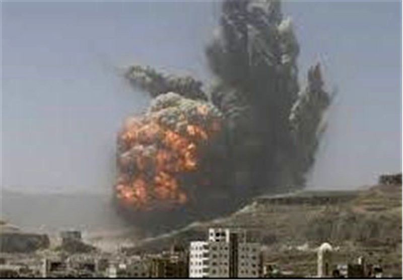 بمباران برخی مناطق مسکونی یمن توسط جنگنده‌های سعودی-آمریکایی