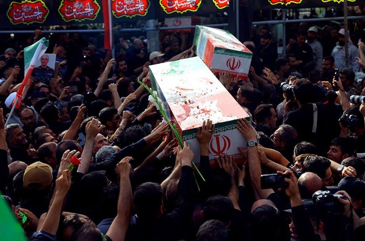 بدرقه شهدا از تهران تا همدان