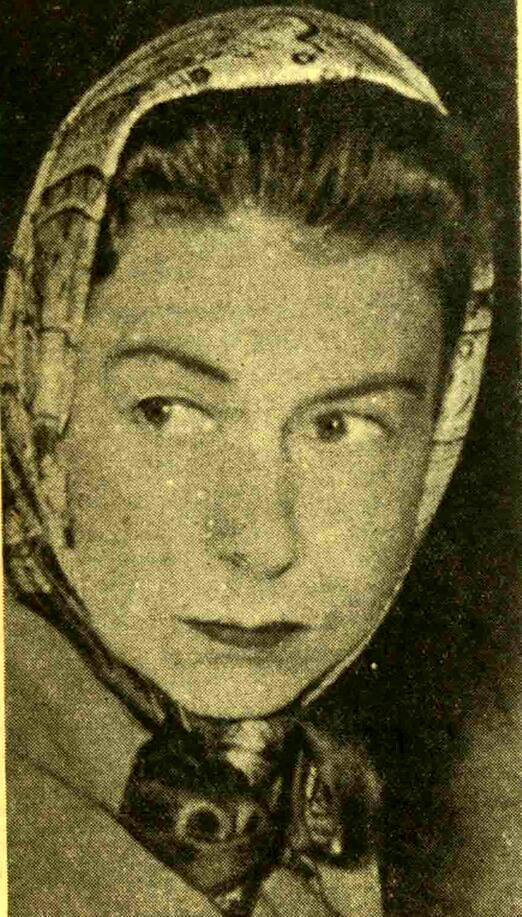 پشت پرده زندگی ملکه الیزابت دوم از زبان کاخ‌دار سابقش/ یک روز از شدت بی‌پولی صندلی‌های کهنه کاخ را به سمسار محل فروختم!