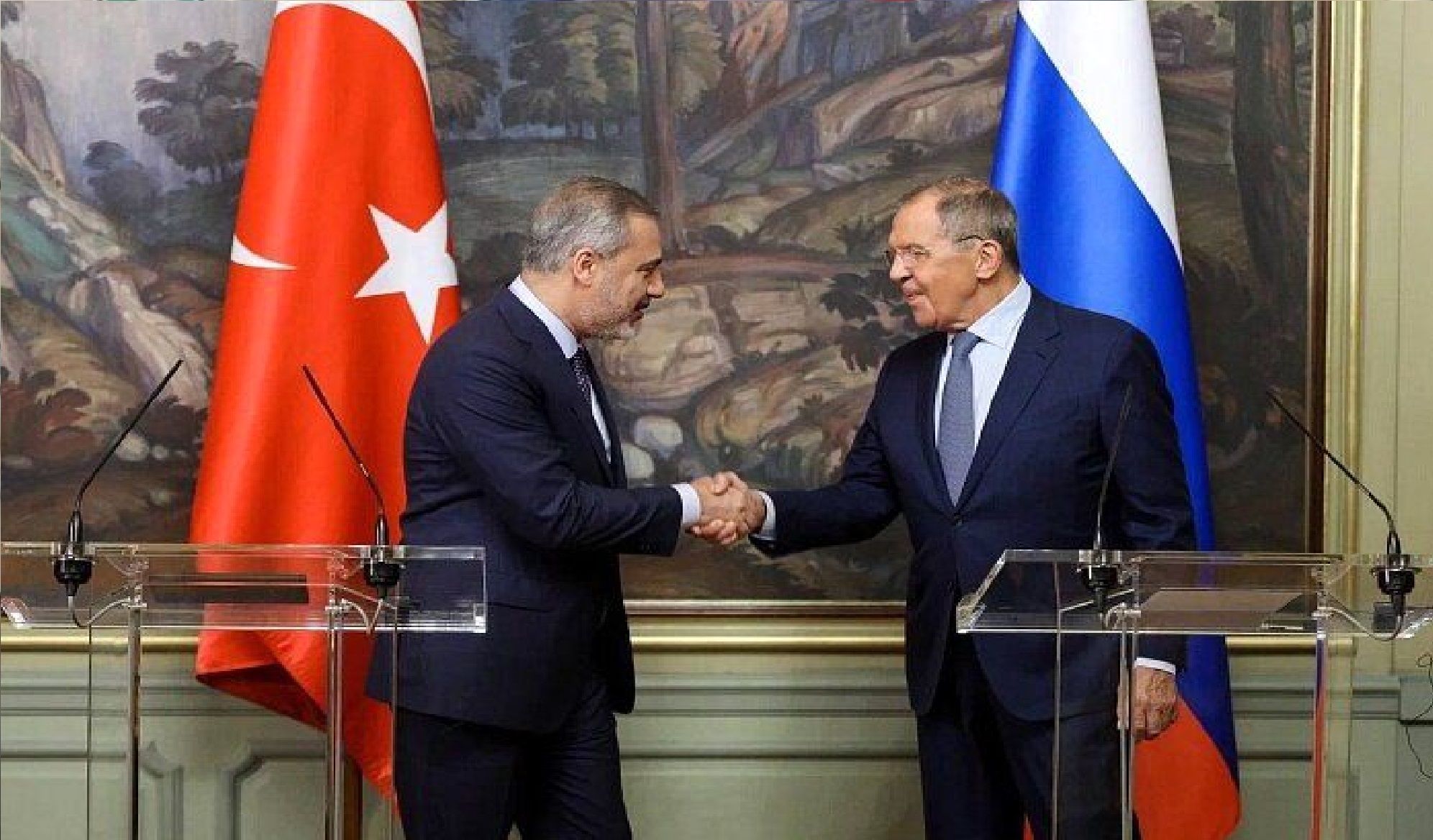 محور اصلی گفتگو در دیدار وزرای خارجه روسیه و ترکیه 