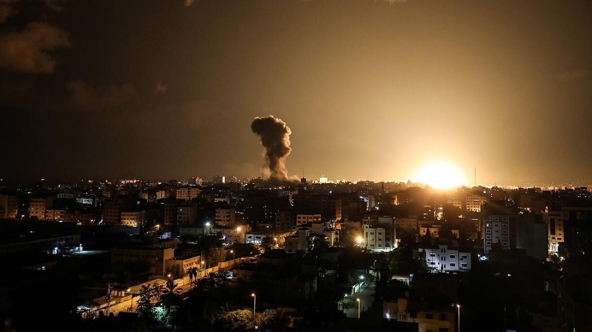 حملات هوایی و توپخانه‌ای گسترده اسرائیل به غزه / 22 فلسطینی به شهادت رسیدند
