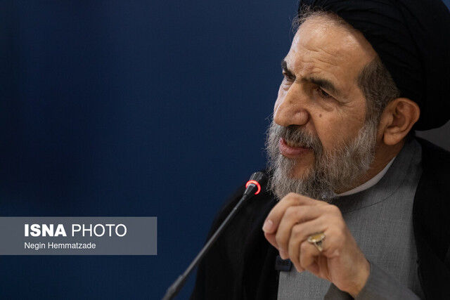 ابوترابی فرد: دنیا تنها زبان قدرت را می فهمد / قدرت موشکی ایران مانند یک سپر از انسجام ملی صیانت کرد