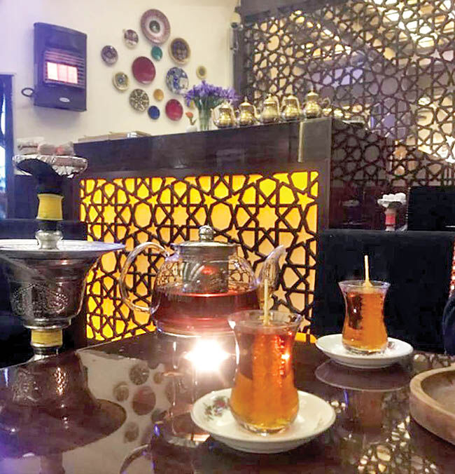 همه قلیونی‌ها
