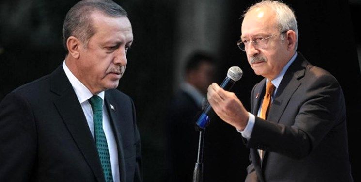 انتقاد از کیف گرانقیمت همسر اردوغان، کار دست «قلیچدار اغلو» داد