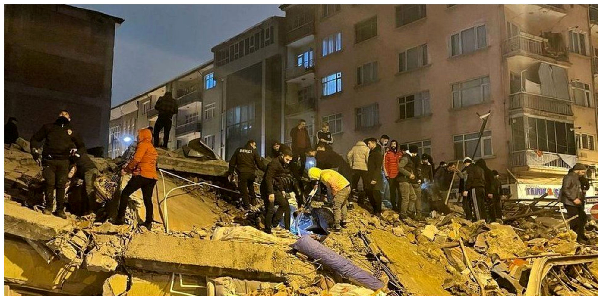 اولین تصاویر از خسارات زلزله مهیب ترکیه 
