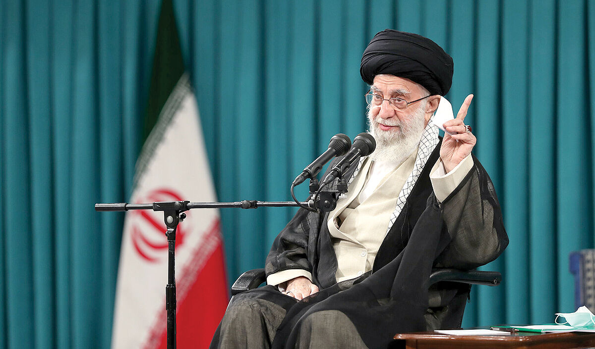 نباید بگذاریم نخبگان مأیوس شوند