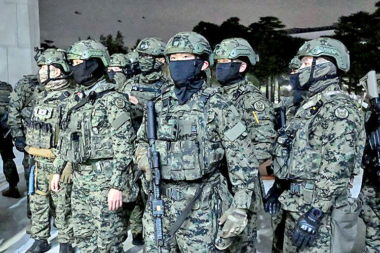 درس‌های یک کودتای 6‌ ساعته