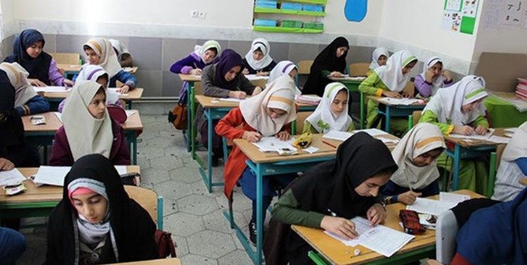 مسمومیت دانش آموزان در ساری به کجا رسید؟/توضیحات رئیس بیمارستان امام خمینی