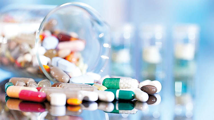 بازگشت ارز صادرات دارو در چهار ماه ناممکن است
