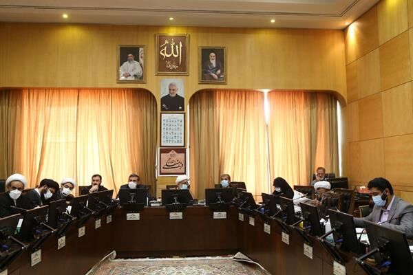 وزیر فرهنگ و ارشاد اسلامی در کمیسیون فرهنگی مجلس حاضر شد