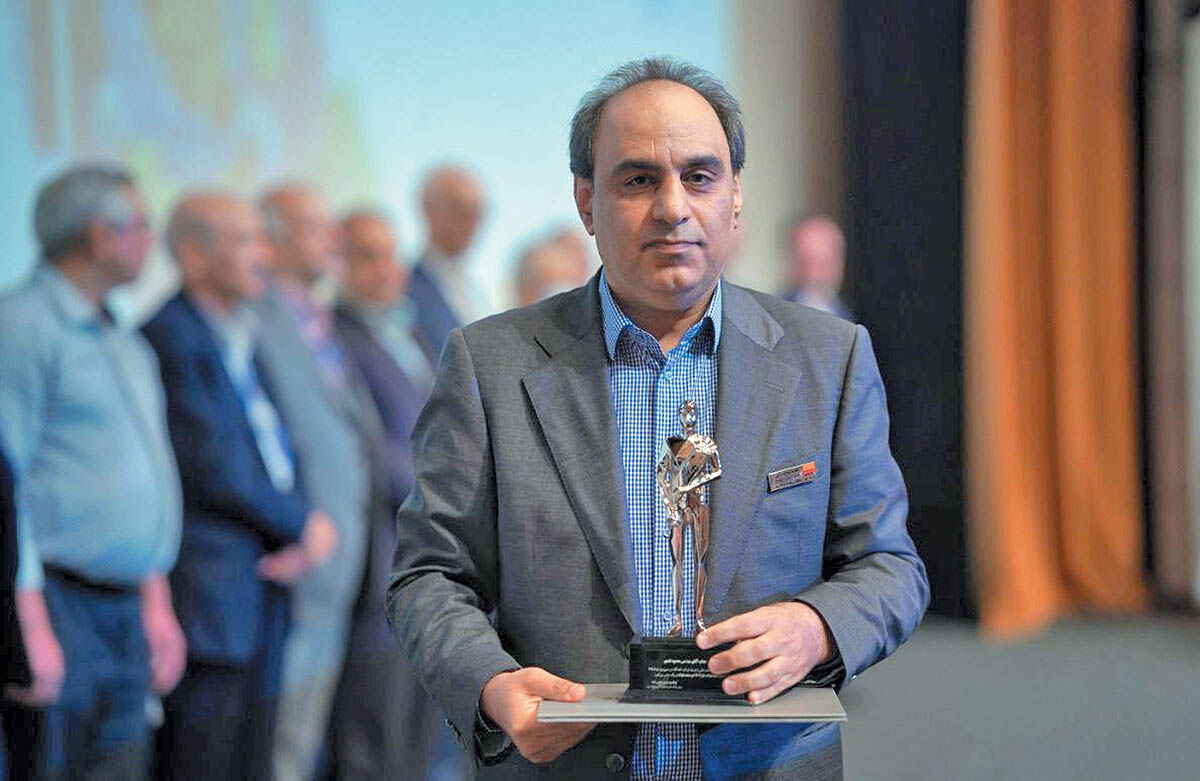 مرد فولاد سال انتخاب شد