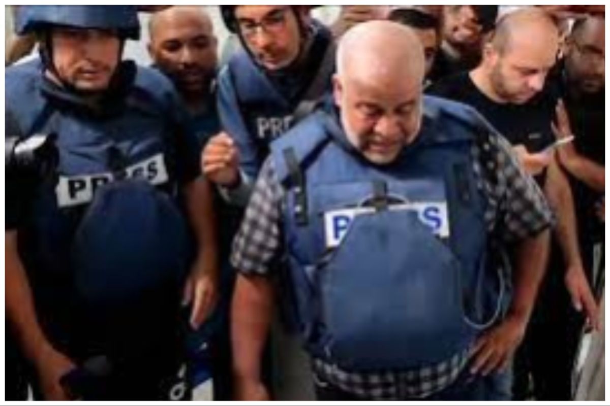 خبرنگار داغدار الجزیره به میدان جنگ برگشت+ فیلم