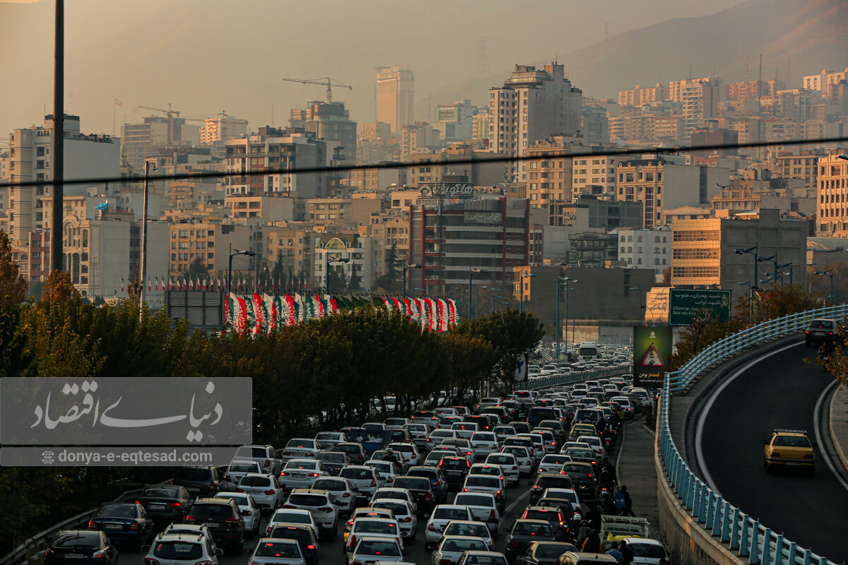 ترافیک در برخی ورودی‌های پایتخت سنگین است