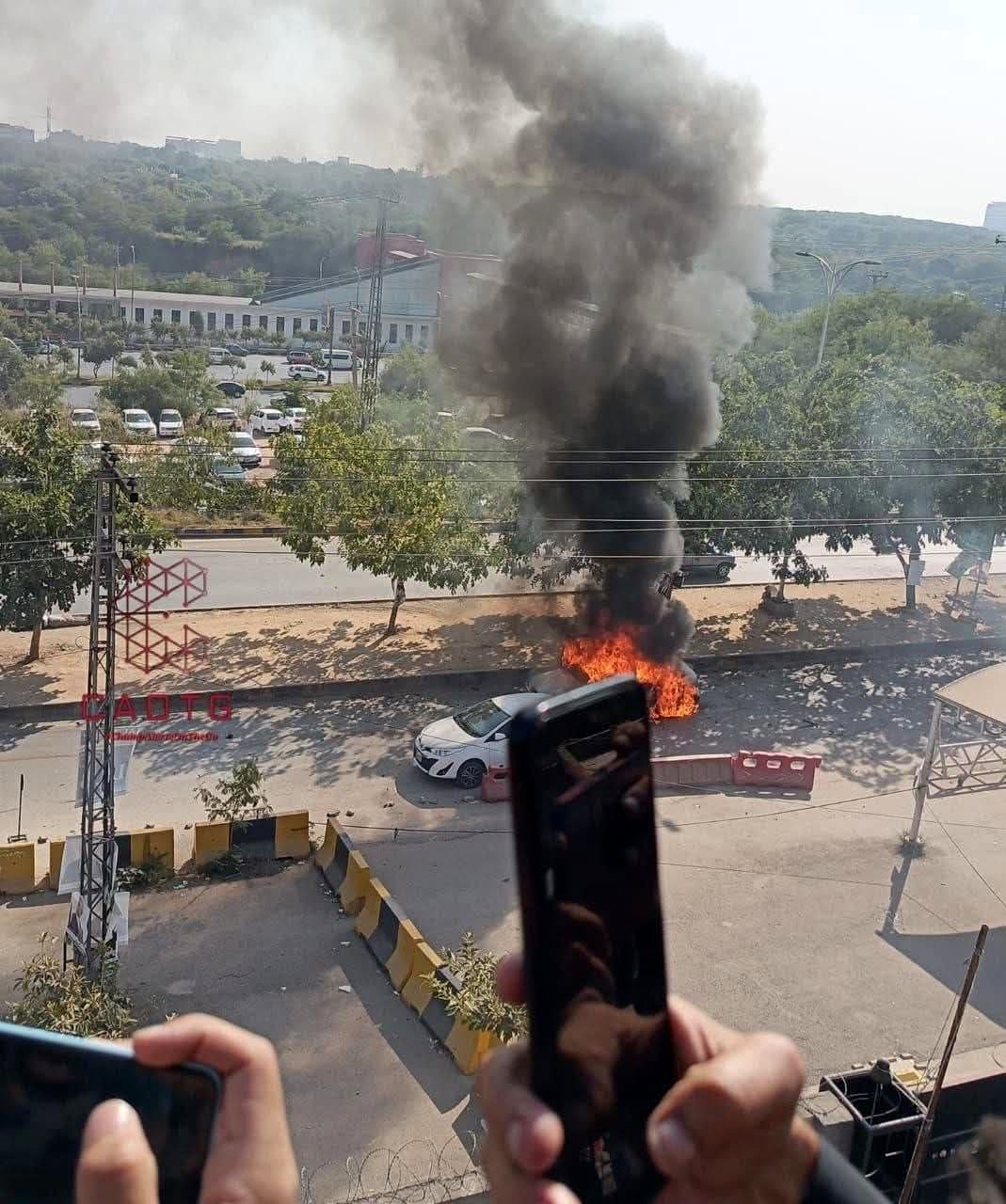 انفجار مهیب در پایتخت پاکستان/ 18 نفر کشته و زخمی شدند+ فیلم