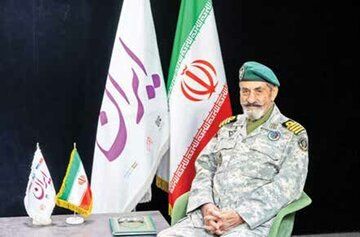 خاطره ناخدا صمدی از دیدارش با صدام حسین در انگلیس/ ارتش در جنگ 8 ساله غافلگیر نشد/ نفوذی ها در ارتش کشت و کشتار کردند