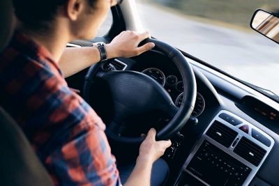 هشدار مهم  به رانندگان ؛ راهکار ایمن ماندن در برابر هوای سرطان زای داخل ماشین 