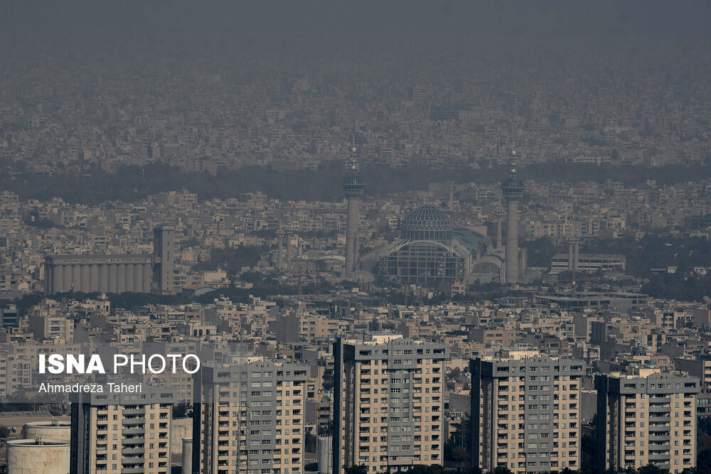 آلودگی هوای تهران ادامه دارد/ شاخص به 111 رسید