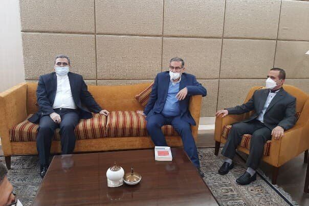 شمخانی: آمریکا همچنان در منطقه بحران‌آفرینی می‌کند