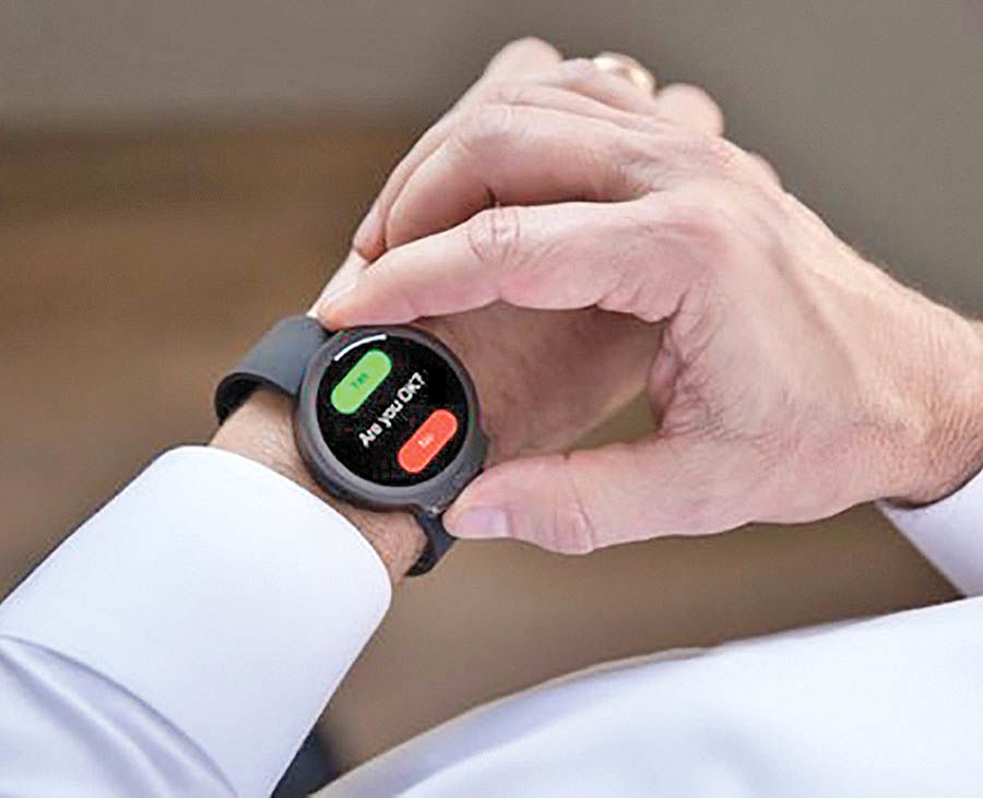 کنترل سلامت قلب با کمک یک ساعت هوشمند