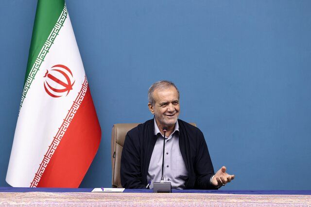 وعده پزشکیان به تولیدکنندگان و فعالان اقتصادی؛ تمام توانم را می کنم تا....