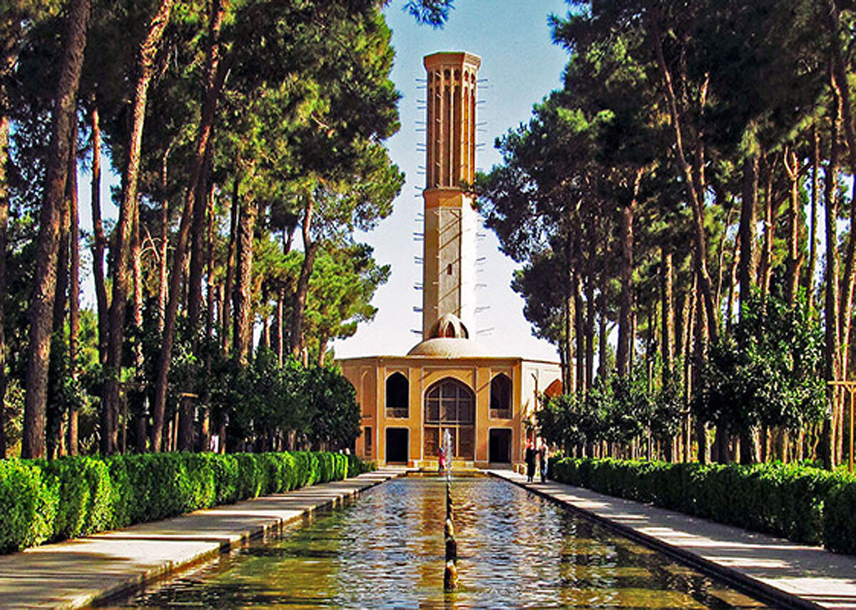 بلوغ گردشگری استان یزد