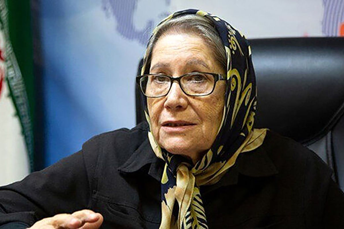 مینو محرز: بیماری هپاتیت بازیکن پرسپولیس خطری برای اطرافیان ندارد