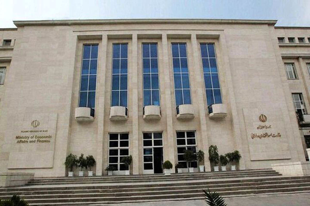 فروش بیش از 95همت از اموال مازاد بانکها