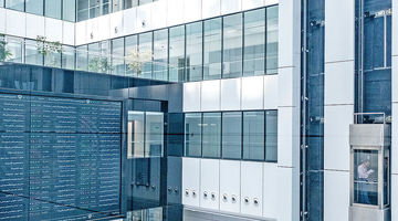 روز پرنوسان بازارها