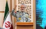 دریادار سیاری: اصحاب رسانه، سربازان خط مقدم هستند/ جنگ امروز، جنگ ایمان و عقیده است