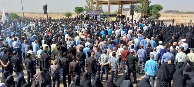 مراسم تشییع پیکر ۸ جانباخته حادثه قطار مشهد – یزد برگزار شد