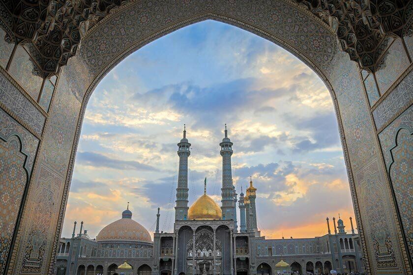 سفیر واتیکان به زیارت حرم حضرت معصومه (س) رفت+ تصاویر