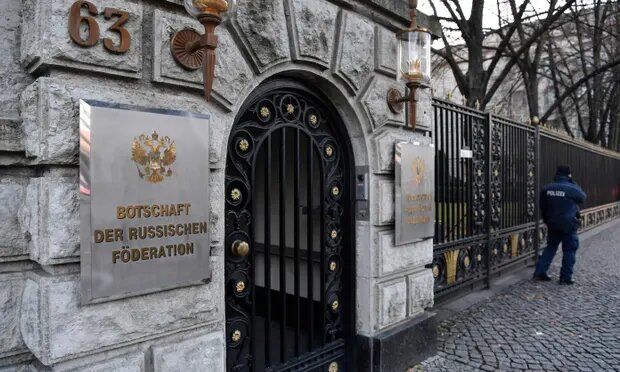 کشف جسد دو دیپلمات مقابل سفارت روسیه