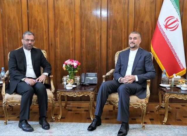 دیدار سفیر جدید ایران در تاجیکستان با وزیر امور خارجه+جزئیات