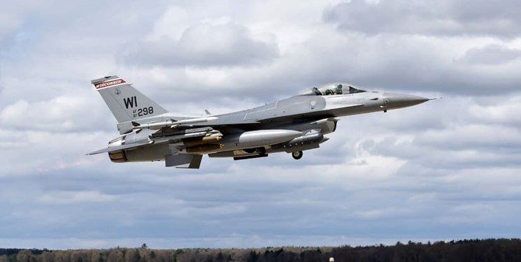 سقوط یک فروند جنگنده «اف-16» آمریکا در میشیگان