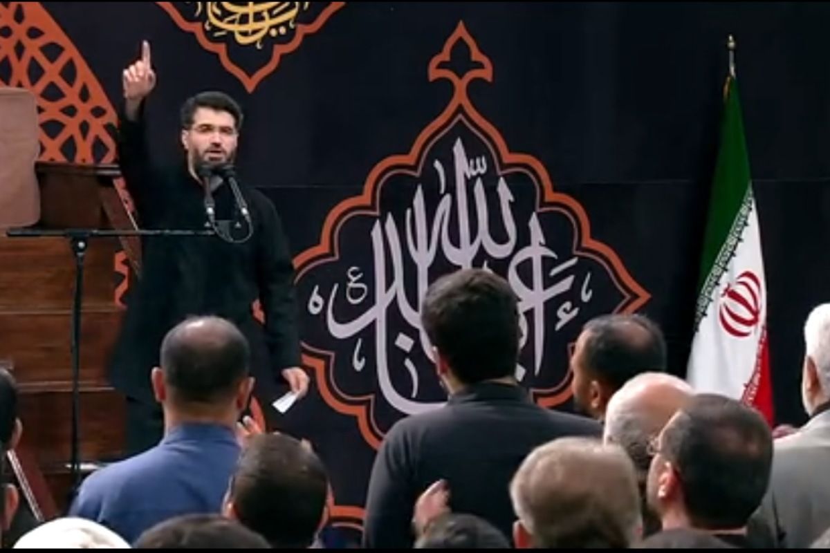 مداحی میثم مطیعی در مراسم عزاداری امام حسین علیه‌السلام + فیلم