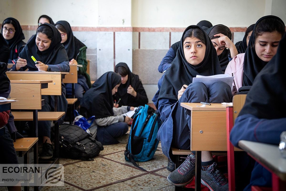 ماجرای مسمومیت گسترده دانش‌آموزان ایرانی جهانی شد!