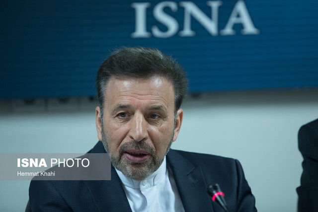 واعظی: بیانات رهبر انقلاب فصل‌الخطابی برای همه گروه‌های سیاسی و مسئولان است