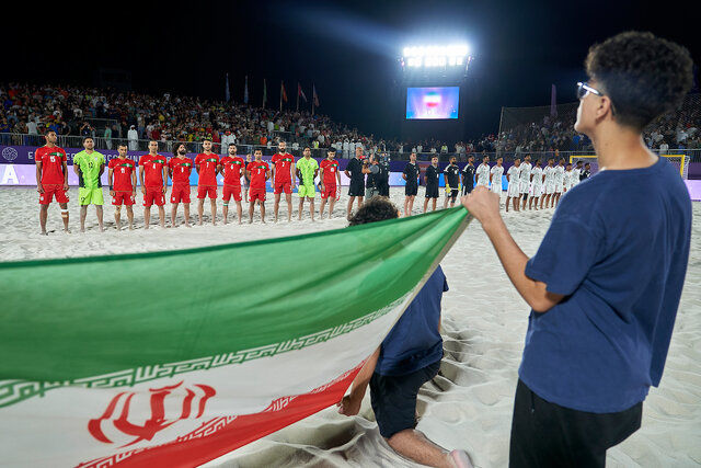 قهرمانی تیم فوتبال ساحلی ایران در جهان با شکست برزیل 