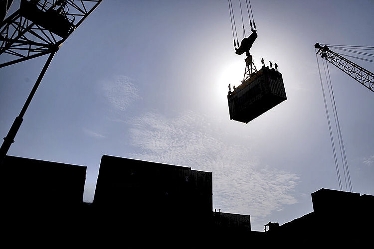 انقباض تجاری در اوج