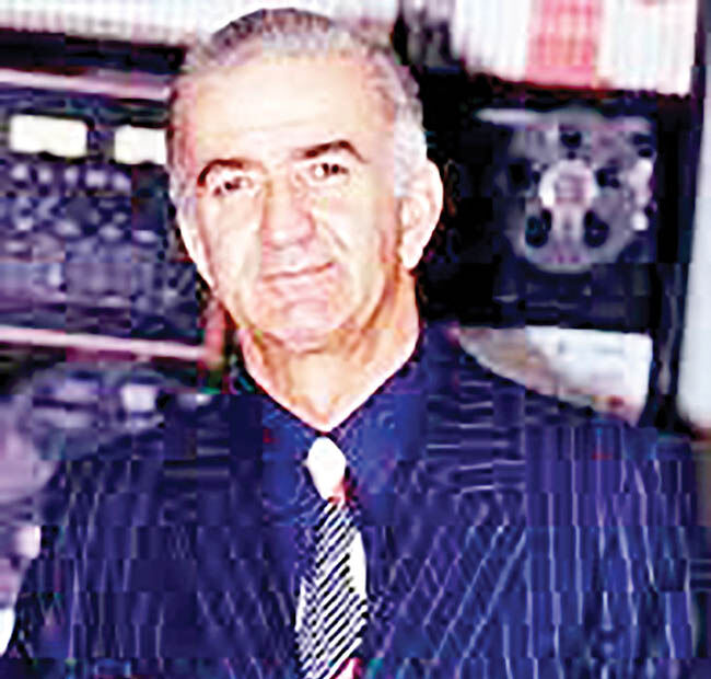 نوازنده‌ای با آرشه جادویی