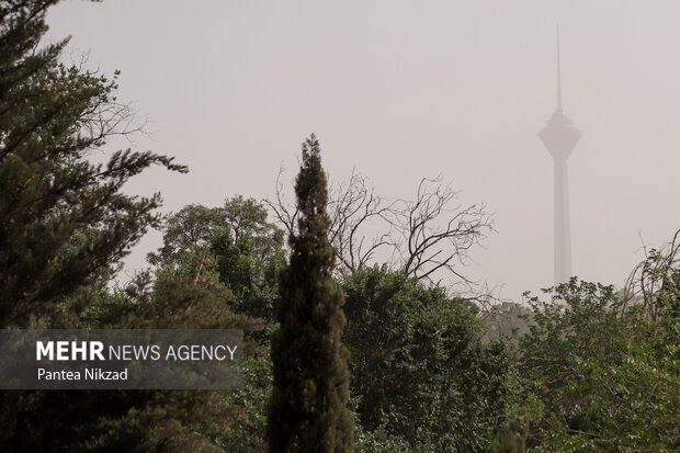 هوای تهران همچنان در وضعیت ناسالم