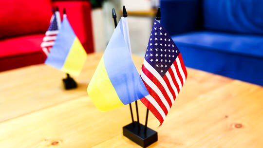 گفت‌وگوی وزیر دفاع آمریکا با همتای جدید اوکراینی‌اش