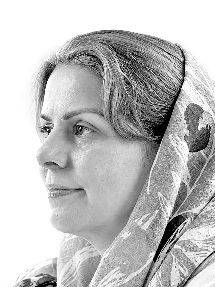  چراغی که روشن ماند